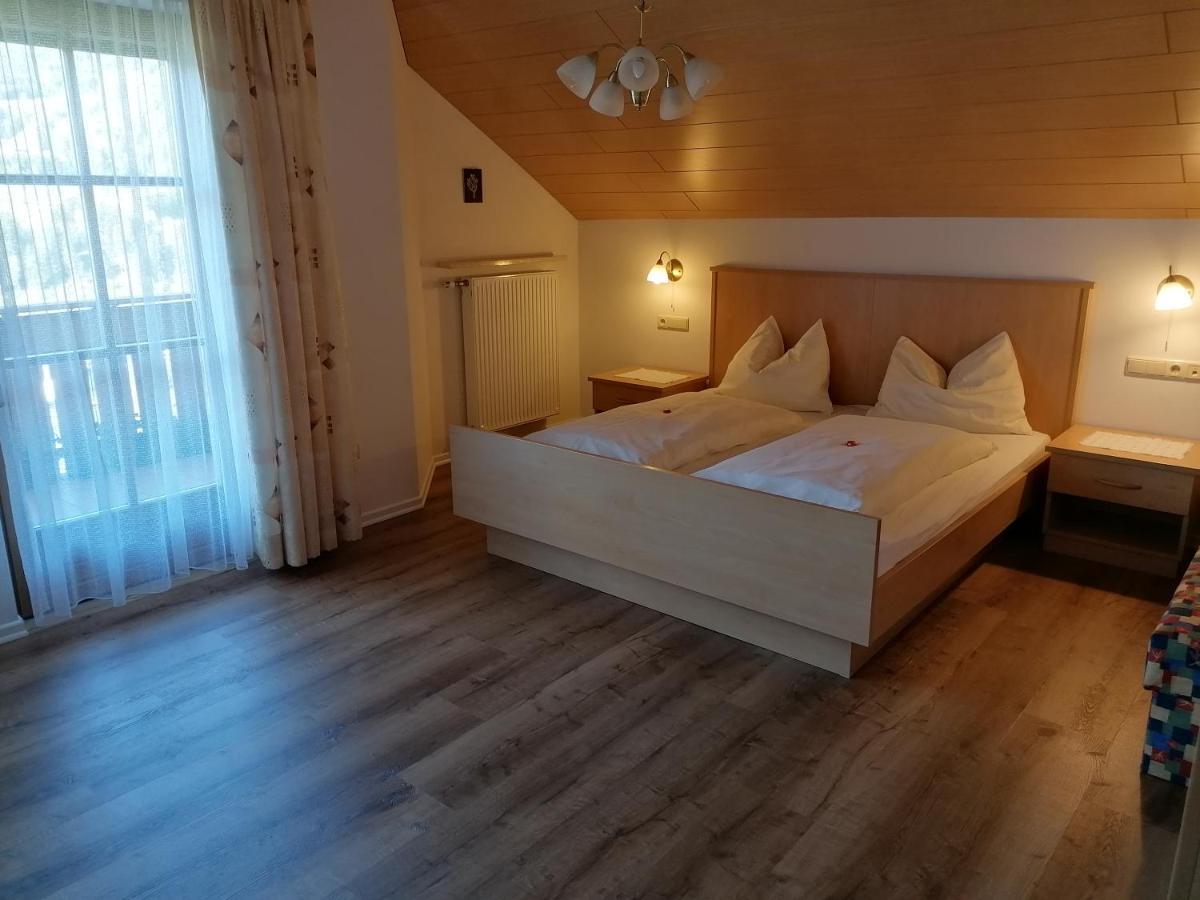Stegerhof Apartment Monguelfo-Tesido / Welsberg-Taisten Ngoại thất bức ảnh