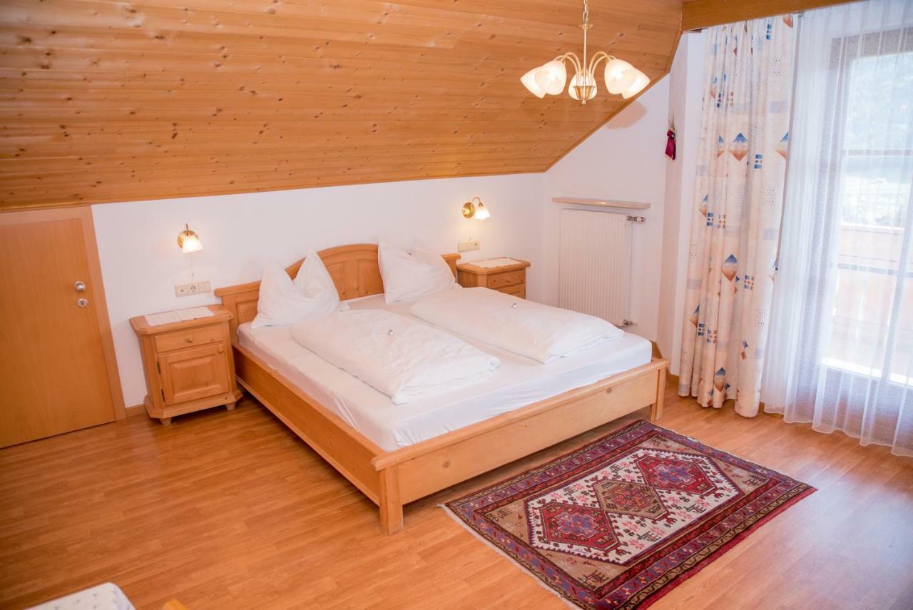 Stegerhof Apartment Monguelfo-Tesido / Welsberg-Taisten Ngoại thất bức ảnh